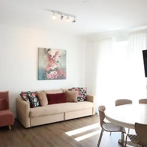 Ferienhaus Apstay I Free Parking I Self Check-in, Graz