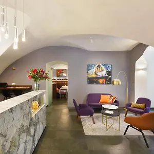 4* מלון Boutique Dom - &